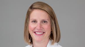 Kari Ring's Instagram, Twitter & Facebook