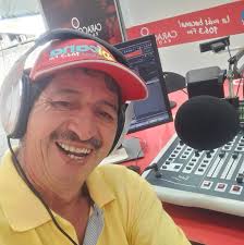 Se apagó la sonrisa del hombre de la radio Ulises Salcedo López, reconocido  por su voz alegre y allegado a Tropicana #Yopal, falleció en las últimas  horas en el municipio de #Paipa
