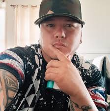 Hog Hunting with Dogs in Hawaii