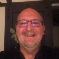 6500+ perfiles de «Rial»