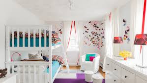 Warna kamar tidur yang unik ini juga bisa membuatmu merasa bersemangat ketika bangun tidur dan memulai aktivitas. 6 Ide Desain Kamar Tidur Anak Yang Unik Dan Memacu Kreativitas Idaman Banget Sih Ini