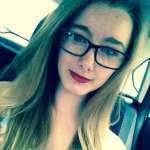 Kerri Reyes's Instagram, Twitter & Facebook