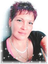 Lee Cote's Instagram, Twitter & Facebook