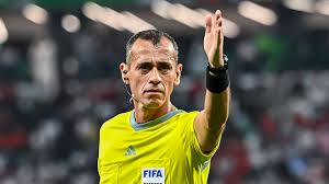 Dieser Mann pfeift heute das DFB-Team | WM 2026