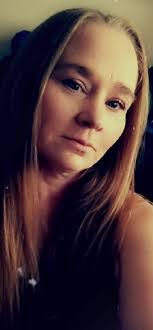 Shae Cunningham's Instagram, Twitter & Facebook