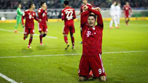 All information about bayern munich (bundesliga) current squad with market values transfers rumours player stats fixtures news. Lewandowski Extends Bayern Munich Contract Wages On Coutinho S Level Transfermarkt