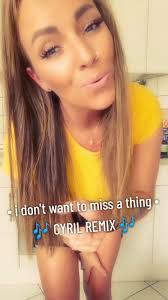 I Don't Want to Miss a Thing Remix Lip-Sync Performance