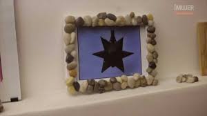 Gran catálogo de espejos decorativos, tanto en cristal como molduras decoradas, selecciona nuestras subcategorías y encontrarás todo lo que estas buscando en decoración para el hogar. Portaretratos Con Piedras Youtube