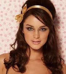 Pin On Christmas Hairstyles For Women