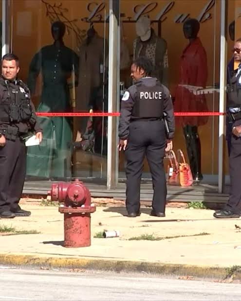 Mother demands 'justice' as suspect in fatal Chicago street stabbing of 7- year-old daughter charged with murder - ABC News