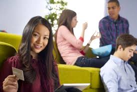 Demikianlah pembahasan seputar cara membuat kartu kredit untuk mahasiswa dan pelajar yang belum berpenghasilan kali ini. Ketahui Tips Kartu Kredit Untuk Mahasiswa Supaya Kamu Lebih Bijak