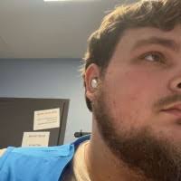 80+ perfiles de «Spooner»