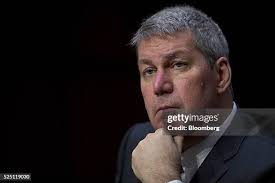 75 Michael Pearson Valeant Photos & High Res Pictures