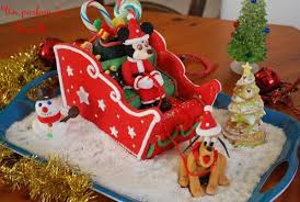 Gateau 3d Le Traineau Du Pere Noel Mickey Le Blog De Unparfumdekanille Over Blog Com Noel Mickey Traineau Pere Noel Gateaux 3d