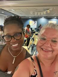 Cheryl Bence's Instagram, Twitter & Facebook