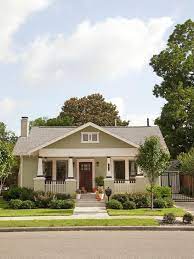 Boost Your Curb Appeal With A Bungalow Look Craftsman Bungalows Bungalow Craftsman Craftsman House Plans