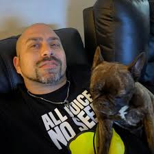 Where can I find someone to make an amazing homemade apple pie for  Thanksgiving in Gilbert?