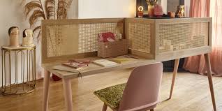 En suivant un diy plus ou moins détaillé, il est ainsi possible de la réaliser maison, avec des matériaux, des couleurs ou des finitions qui varient en fonction des envies. Fabriquer Un Bureau Pour Deux Personnes Marie Claire