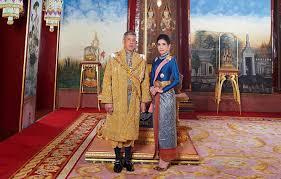 Verb at college she began consorting with drug users, eventually becoming an addict herself the restaurant's sophisticated menu consorts seamlessly with its sleek, modern ambience. Official Biography Of Royal Consort Released