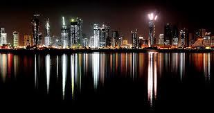 A Night In Doha Corniche Qatar Qatar World Best Photos Travel