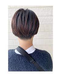 岡田沙希 gigi宇都宮 美容師はinstagramを利用しています 刈り上げshort 刈り上げ女子 刈り上げ 刈り上げショート ブレンドカラー 外国人風カラー 外国人風ハイライト ケアブリーチ 宇都宮美容室カットが得意 宇都宮美容室カラー 刈り上げ