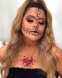 Emily Madrid Make Up