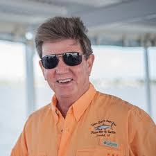 Darius Ernest's Instagram, Twitter & Facebook