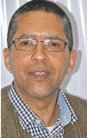 Ernest Loth's Instagram, Twitter & Facebook