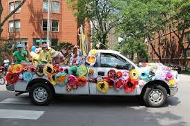Cute Idea With Just A Truck Car Decor Parade Float Parade Float Decorations