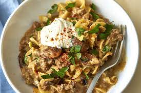 Recipe One Pot Weeknight Beef Stroganoff Recipe Lean Beef Recipes Healthy Beef Recipes Beef Stroganoff