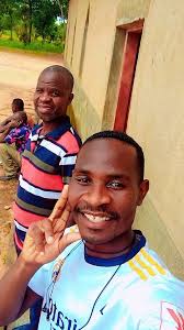 Happy Monday!!! My little man says 👋 Mr Zeke !!!