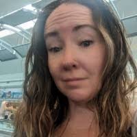 Leslie Swope's Instagram, Twitter & Facebook