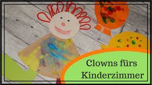 Nach dem ausdrucken der materialien hat man direkt etwas zum loslegen. Familie Und Mehr Basteln Bunte Clowns Furs Kinderzimmer