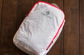 Hardcase and softcase suitcases, luggage sets, cabin, backpacks, wheeled and more. Reviewing The Eagle Creek Pack It Specter Packing Cubes Zigzag Around The World