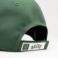 We have the biggest brands and exclusive styles when you look for a new milwaukee bucks cap or hat. Adult Basketball Cap Milwaukee Bucks Green