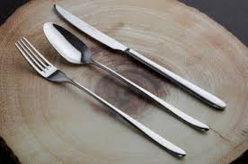 Karaca all star 84 parça çatal kaşık bıçak seti kutulu:€ 189.99 ; En Uygun Fiyatli 12 Kisilik Catal Kasik Bicak Takimlari Urunleri