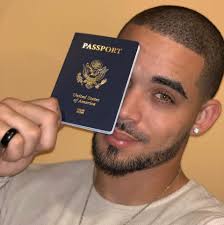 Robert Warne's Instagram, Twitter & Facebook