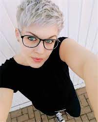 50 Sweet And Stylish Short Pixie Haircuts Or Hairstyles You Should Try This Year Page 43 Of 50 Short Thin Hair Long Face Hairstyles Short Hair Styles Pixie