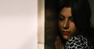 julia holter (@JULIA_HOLTER)