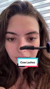 Descubre el rímel Long Cow Lashes, el más popular