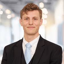 Eric Sands's Instagram, Twitter & Facebook