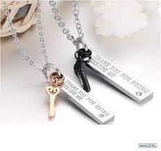 Cadenas para parejas hot : Dijes Para Parejas Buscar Con Google Couple Necklaces Titanium Necklace Valentines Necklace