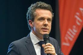 Le médiateur territorial, garant d'un mieux vivre-ensemble entre habitants  et administration locale