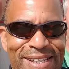 🔥 O diretor James Cameron está sob fogo enquanto Avatar: Fogo e Ash  enfrenta acusações de apropriação cultural nativa americana e indígena. 😳  Os críticos dizem que o filme pega emprestado de