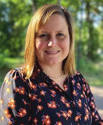 Colleen Backus's Instagram, Twitter & Facebook