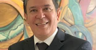 Alberto Mazorra's Instagram, Twitter & Facebook