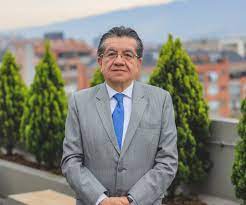 Tendrán que ver como acomodan su situación. Ministerio De Salud Da Inicio A La Vacunacion De Las Personas De Entre 60 Y 79 Anos