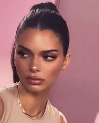 30 Best Summer Makeup Trends For 2019 Hike N Dip 852798879423525222 Summer Makeup Trends Summer Makeup Kendall Jenner Makeup