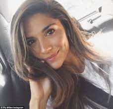 Pia Miller takes selfie as she leaves home and Away set | Daily Mail Online