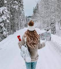 Красивых девушек зимой на аву (45 фото)